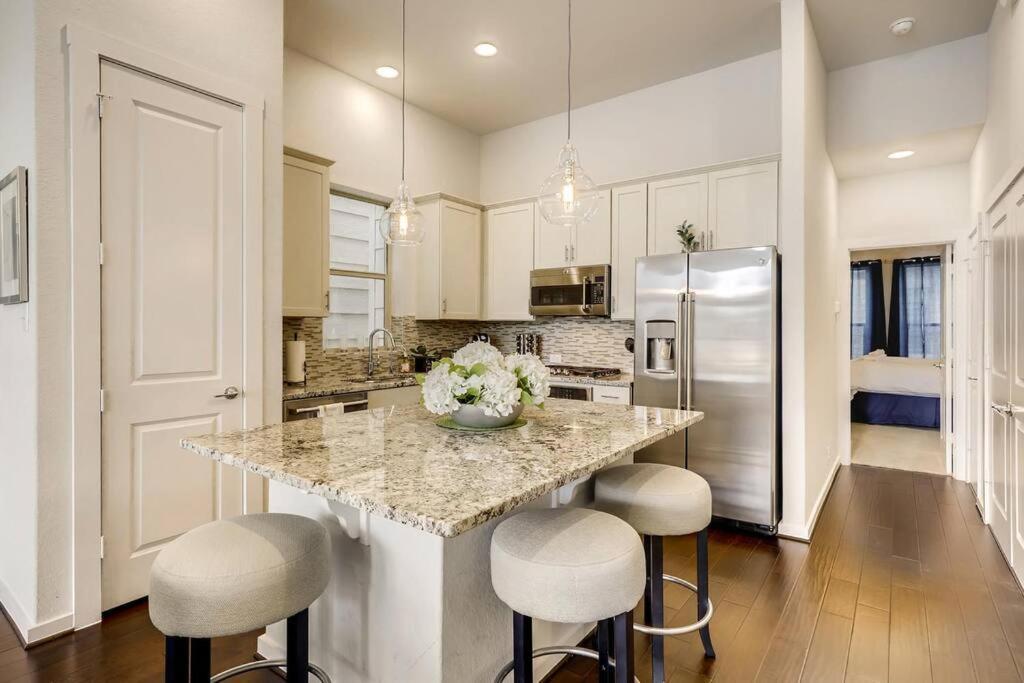Gorgeous 4 Bed Home On St Mary'S - Minutes To Riverwalk/Pearl San Antonio Exteriér fotografie