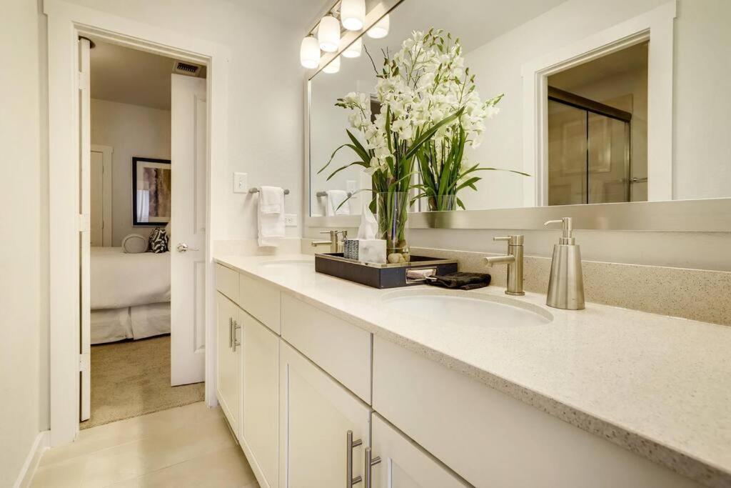 Gorgeous 4 Bed Home On St Mary'S - Minutes To Riverwalk/Pearl San Antonio Exteriér fotografie