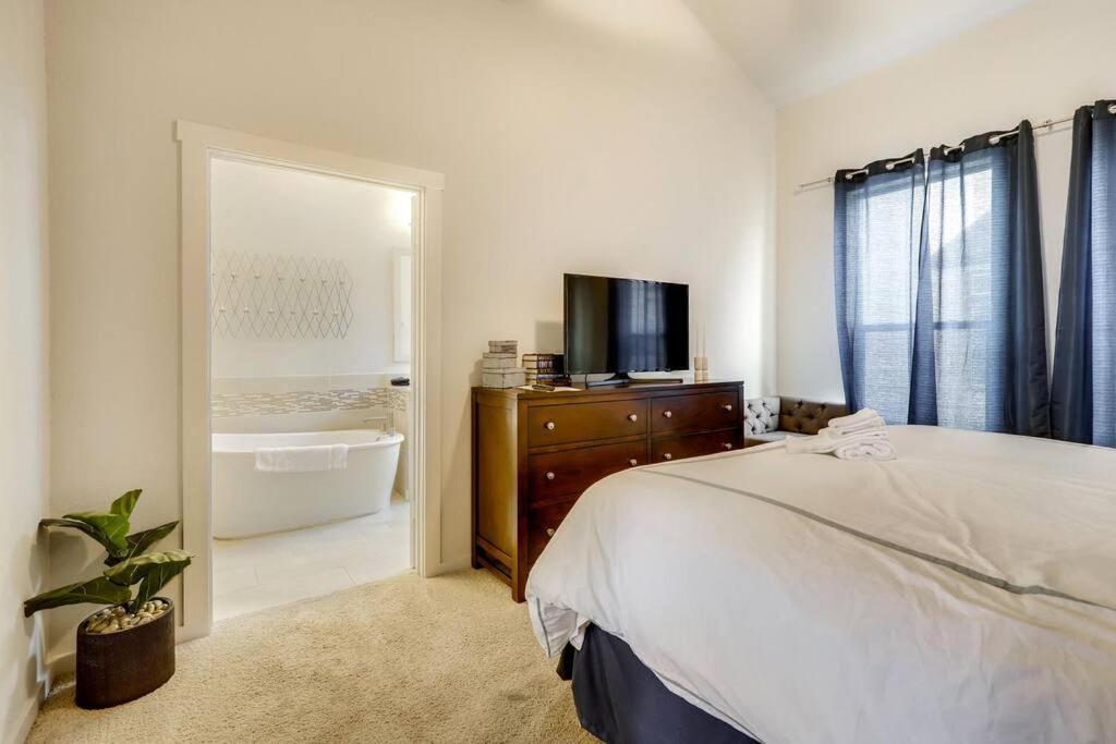 Gorgeous 4 Bed Home On St Mary'S - Minutes To Riverwalk/Pearl San Antonio Exteriér fotografie